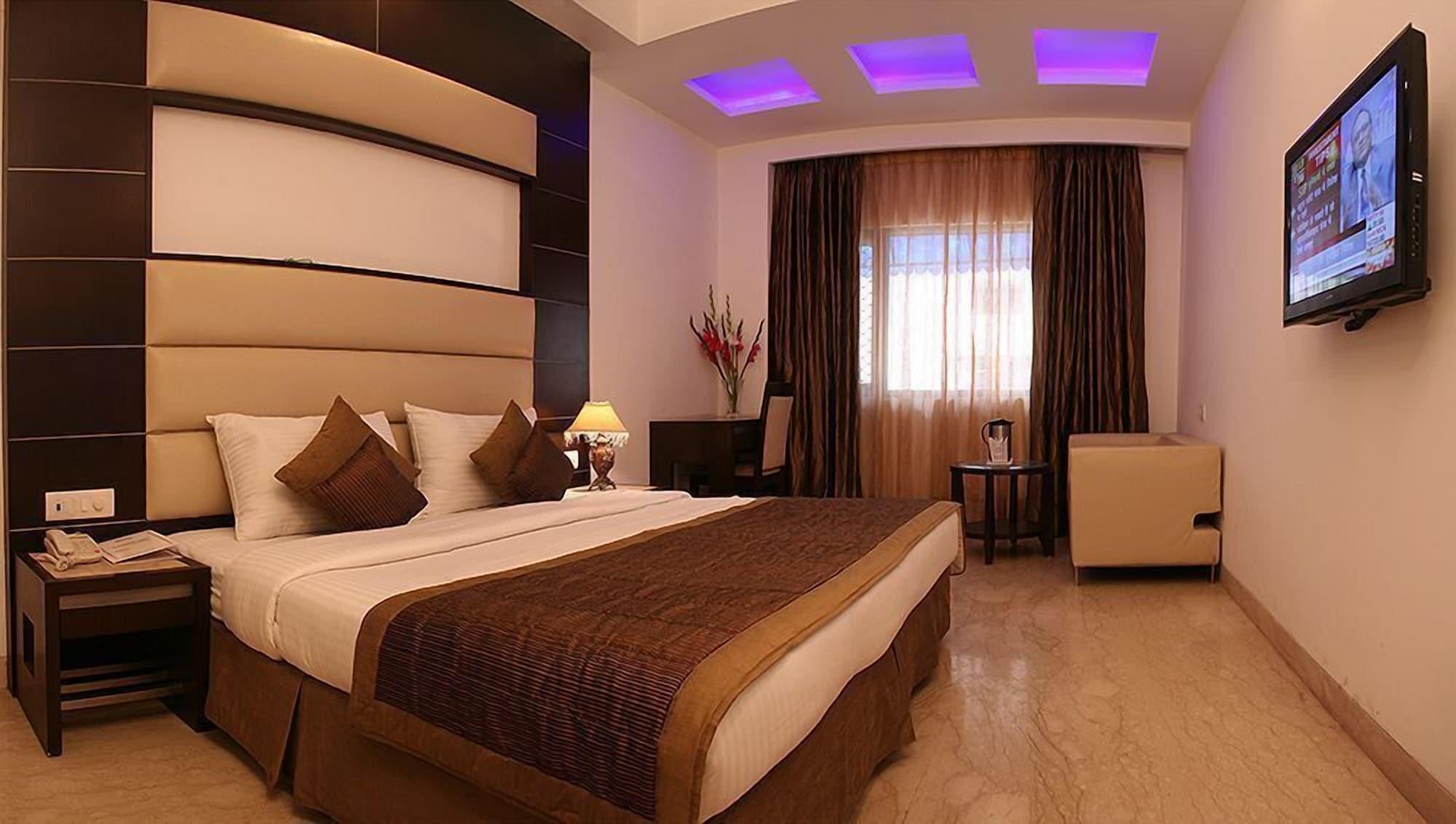 Hotel Livasa Inn Near BLK Hospital Delhi  Exterior foto